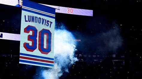 Rangers raise Lundqvist's No. 30: 'This is home' 